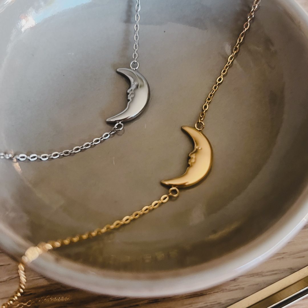 Moon | Maan ketting | Brievenbuscadeau | Friendship Falicia